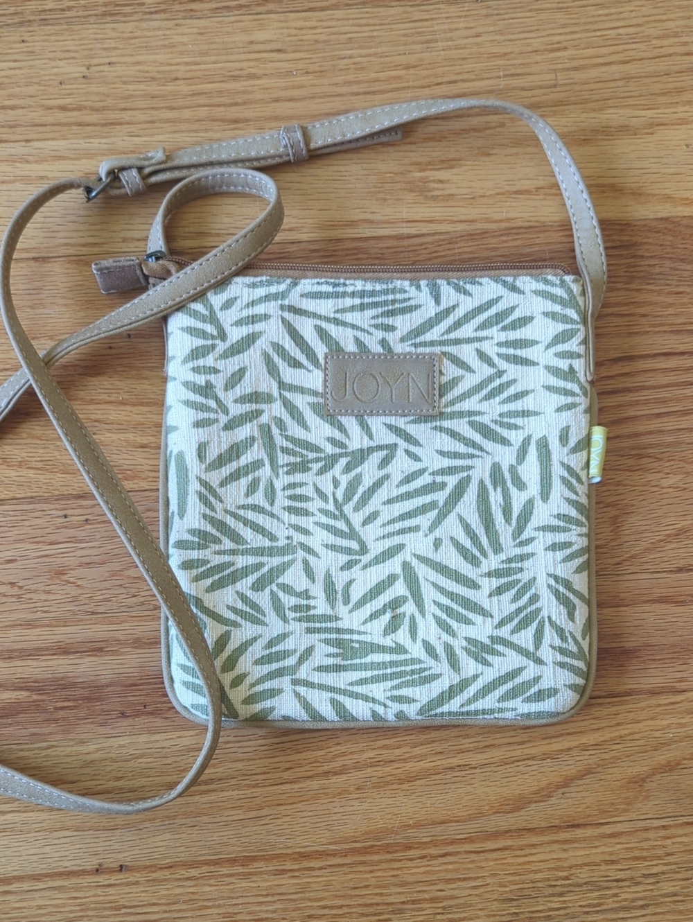 JOYIN Green Leaf Crossbody Bag